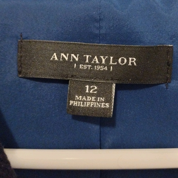 Ann Taylor - 3 Quarter Sleeves Cropped Blazer - Picture 13 of 14